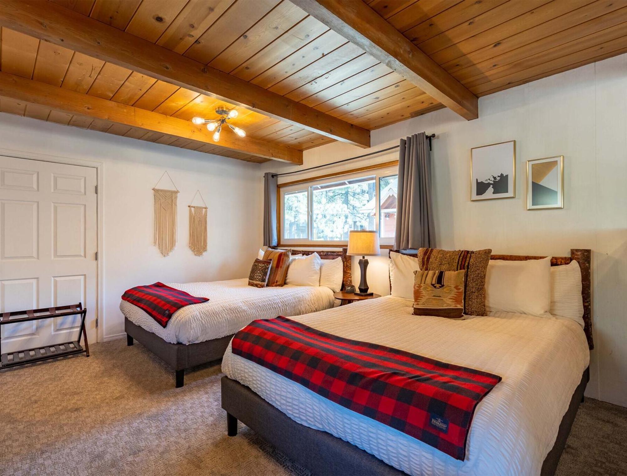 Grand Pine Cabins Wrightwood Buitenkant foto